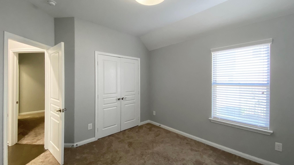 10 Pinestead Court - Photo 9
