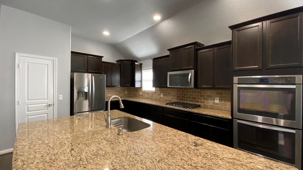 10 Pinestead Court - Photo 11