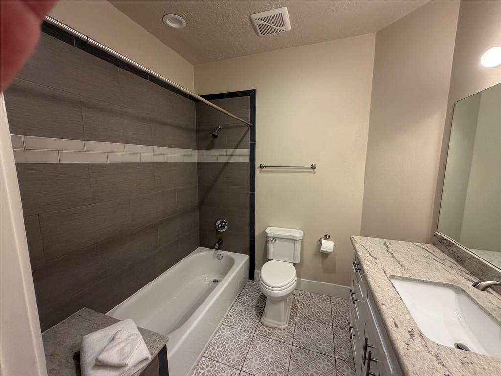 2504 Church Street - Photo 9