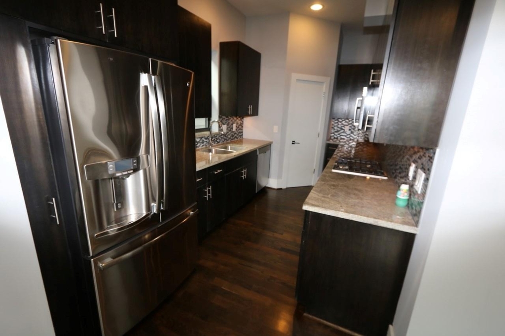 2103 Hadley Street - Photo 6