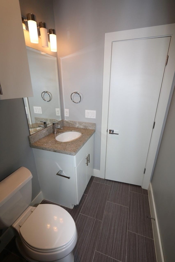 2103 Hadley Street - Photo 3