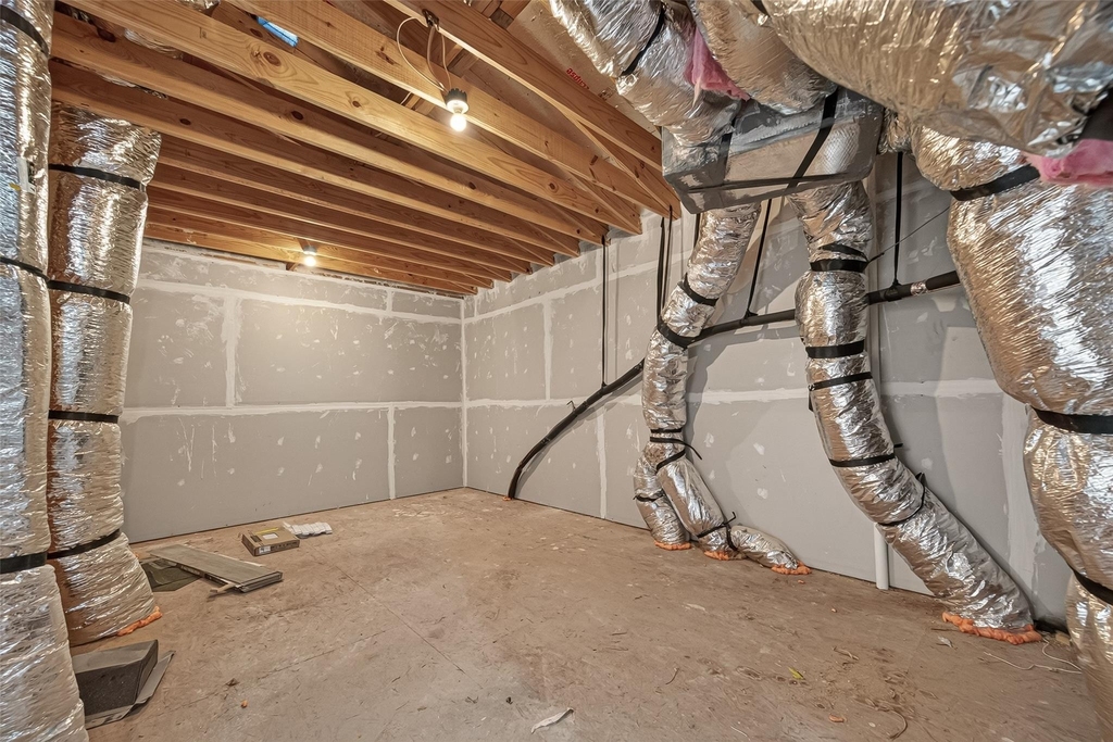 2711 Dennis Street - Photo 35