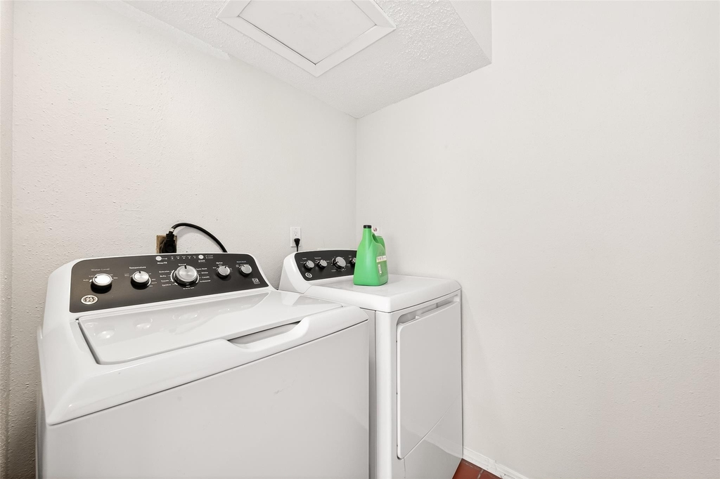 11677 Village Place Dr - Photo 23