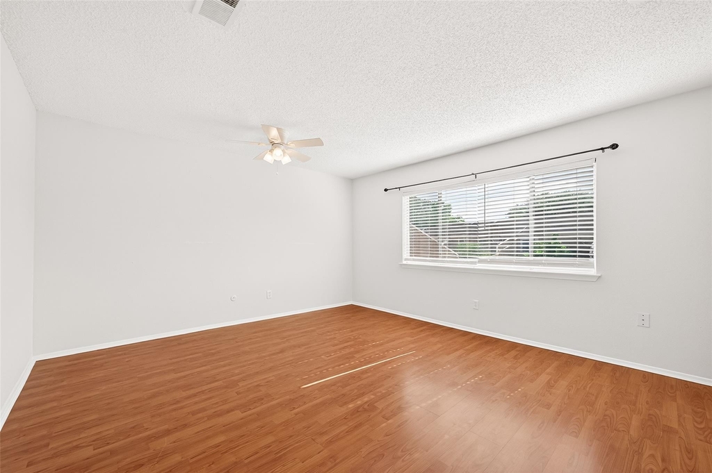 11677 Village Place Dr - Photo 29