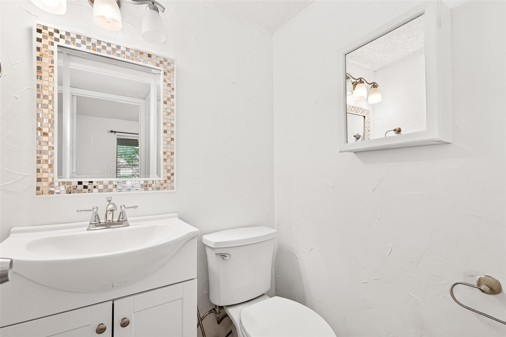 11677 Village Place Dr - Photo 35