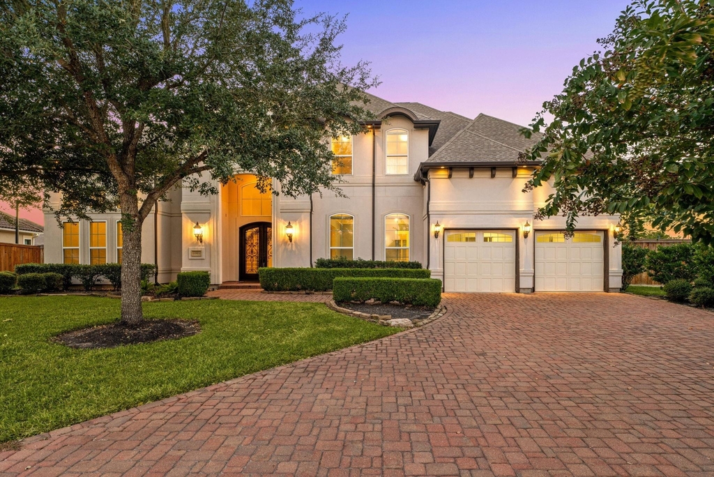 2102 Granite Brook Lane - Photo 0