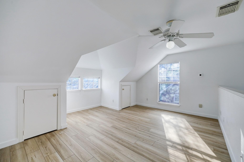 1401 Castle Court - Photo 1