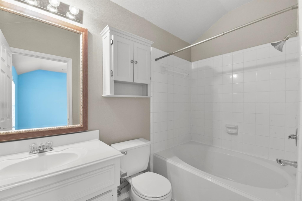 2711 Polk Street - Photo 22