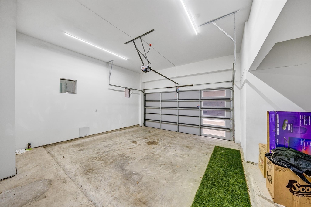 2315 Eagle Street - Photo 13