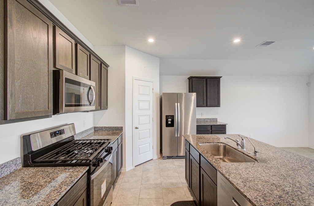 7527 Cynomys Court - Photo 12