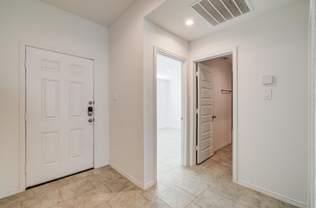 7527 Cynomys Court - Photo 2