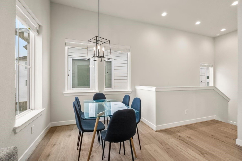 726 Carriage Knolls Drive - Photo 17