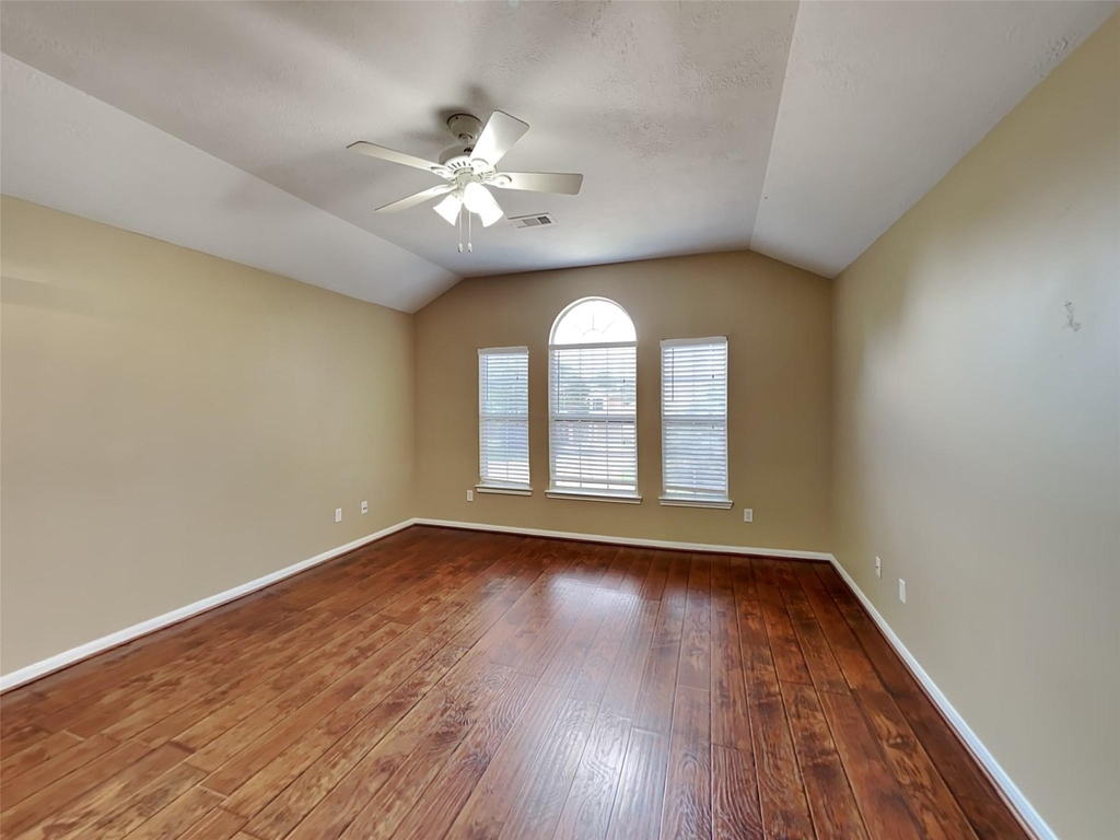12027 Bunny Lane - Photo 8