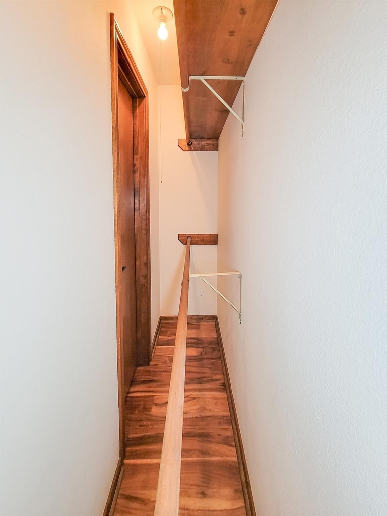 10282 Valley Drive S - Photo 31