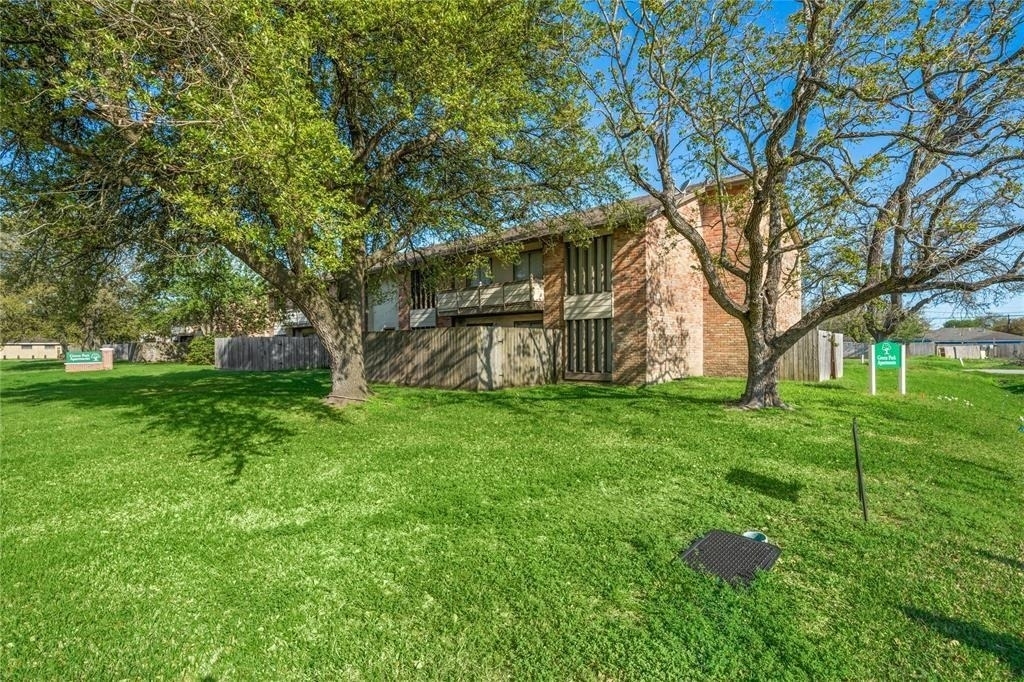 2202 16th Avenue N - Photo 8