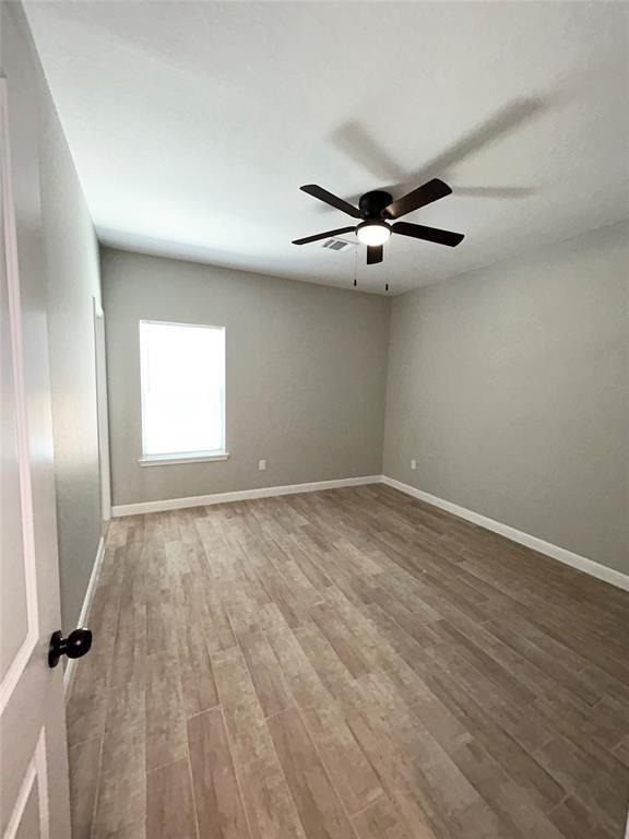 8006 Bowen Street - Photo 14