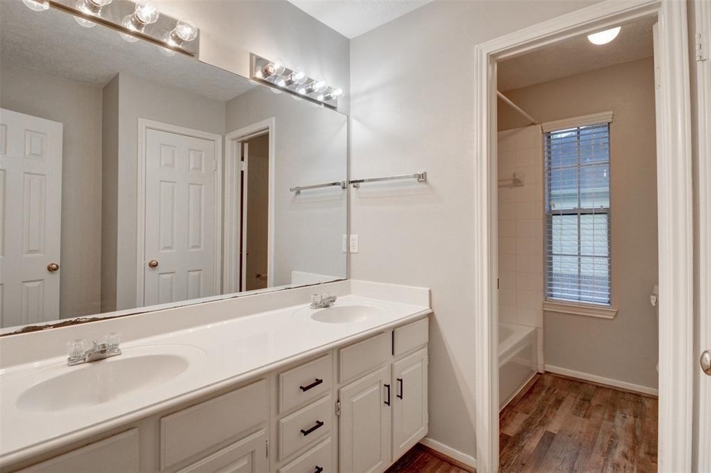 539 W North Hill Drive - Photo 32