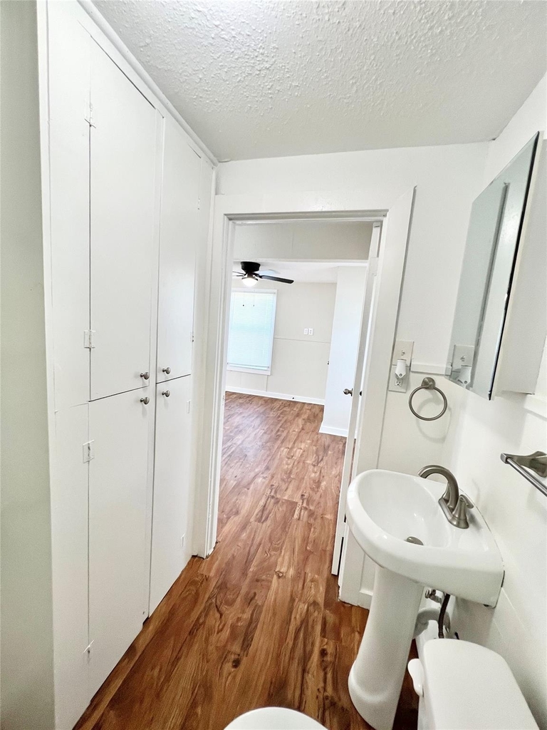 1106 Gulfview Lane - Photo 6