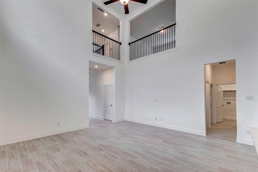 11134 Plateau Oak Drive - Photo 2