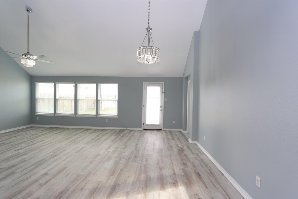 9218 Mission Arbor Lane - Photo 12