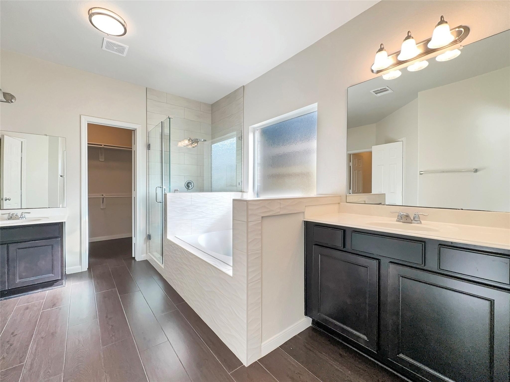 8311 Bay Oaks Drive - Photo 7