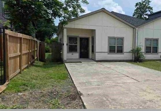 4810 Wilmington Street - Photo 0