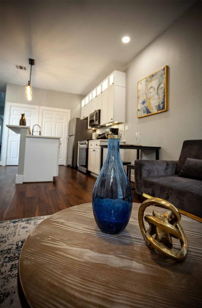 1613 Hickory Street - Photo 13