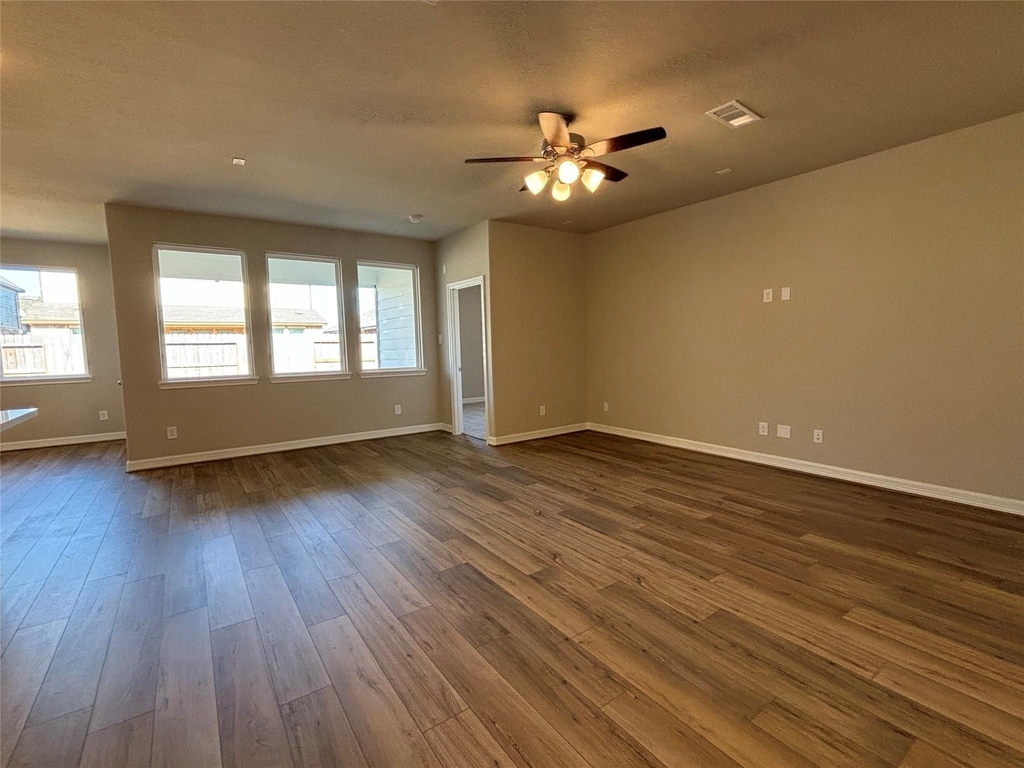 2913 Cliff Ridge Lane - Photo 11