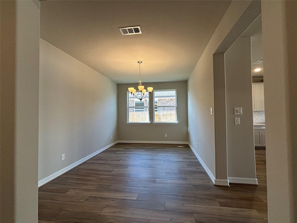 2913 Cliff Ridge Lane - Photo 11