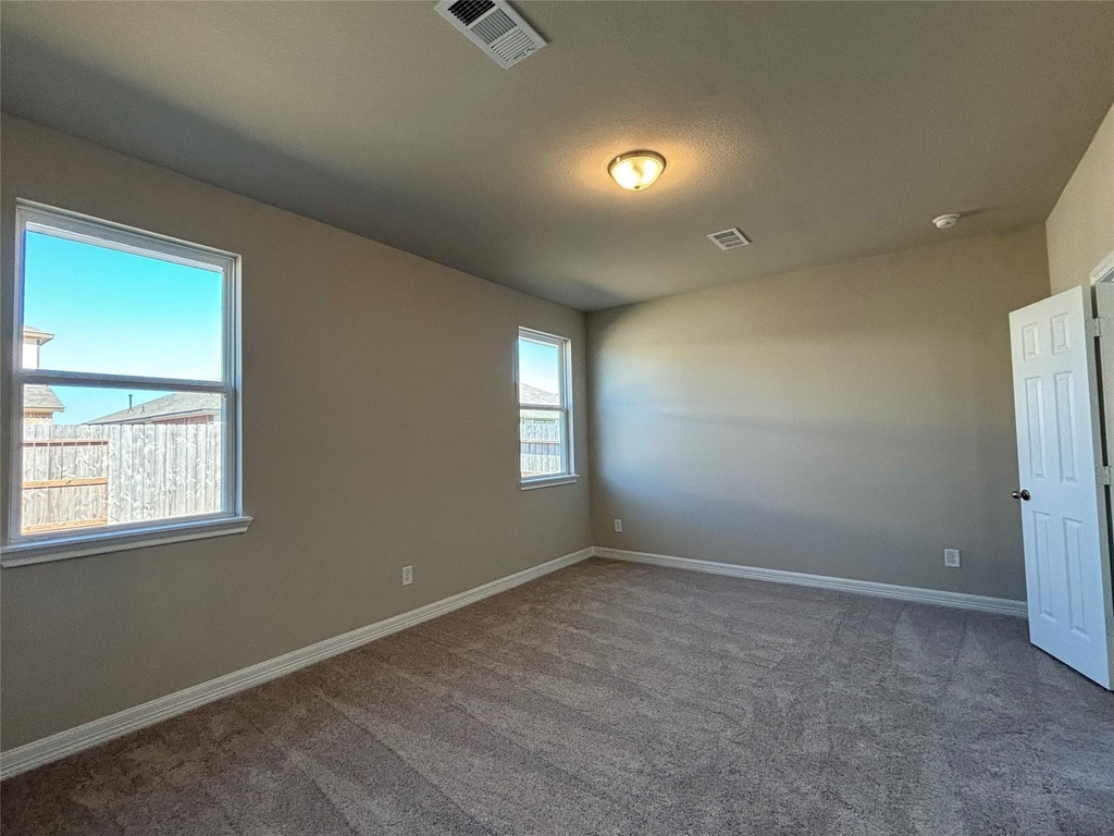 2913 Cliff Ridge Lane - Photo 13