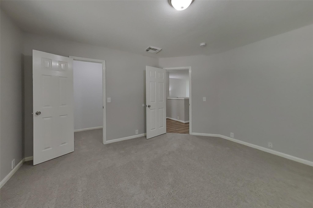 2744 Woodspring Forest Drive - Photo 11