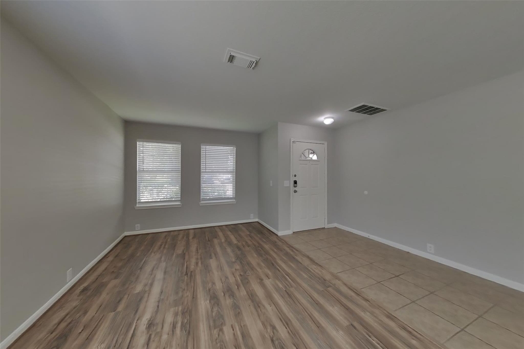 2744 Woodspring Forest Drive - Photo 15