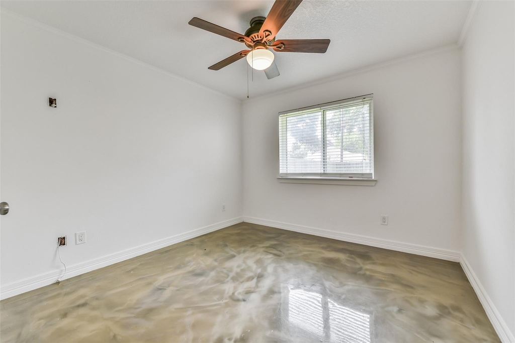 515 Valley Drive - Photo 18