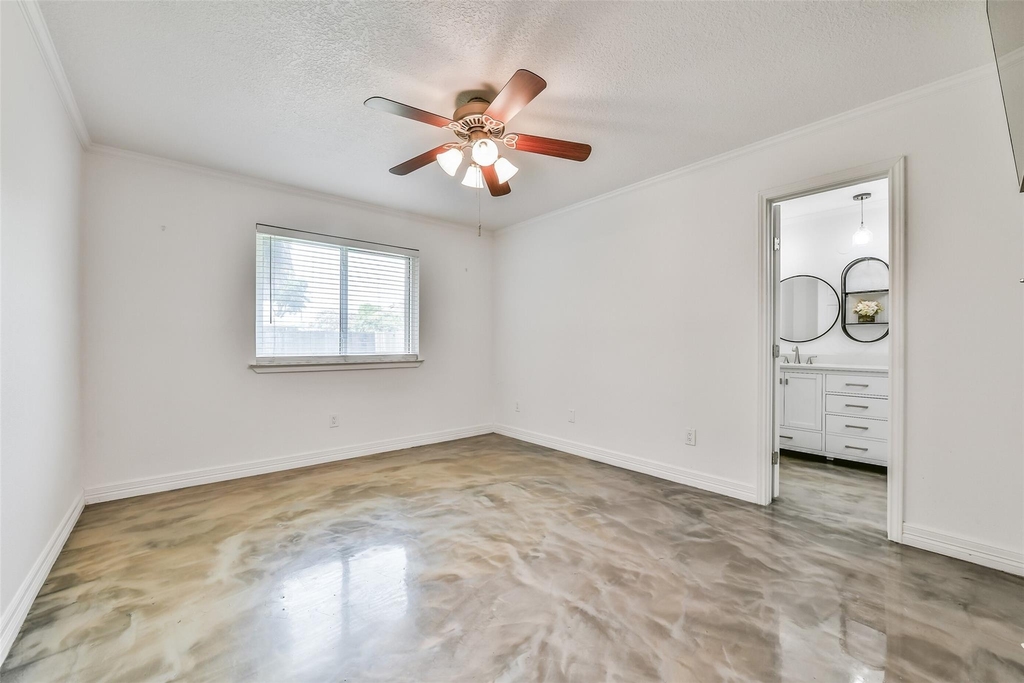 515 Valley Drive - Photo 13