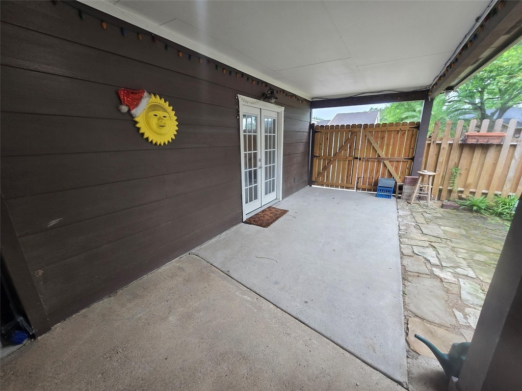 9802 Sagepike Drive - Photo 36