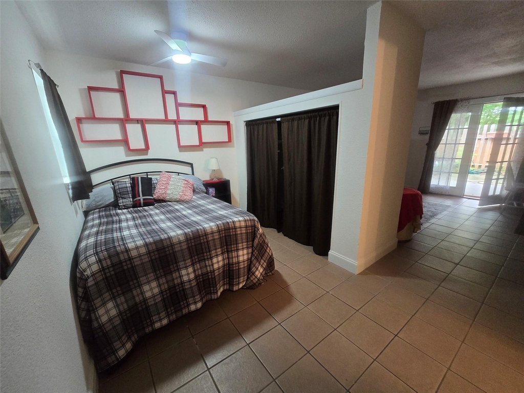 9802 Sagepike Drive - Photo 39