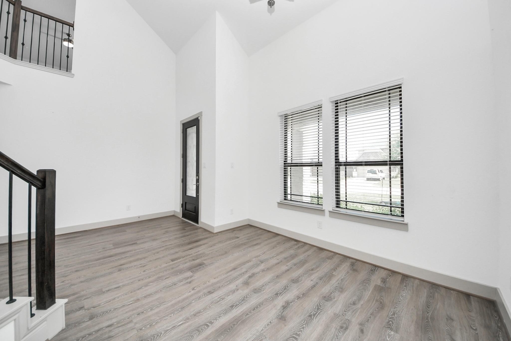1567 Harvest Vine Court - Photo 16
