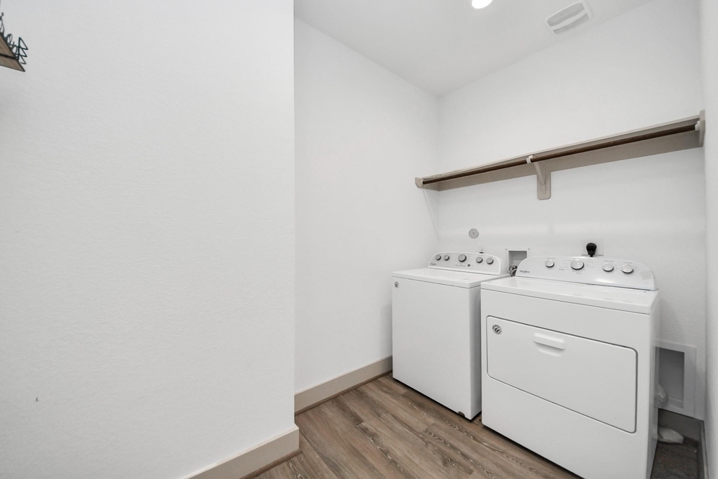 1567 Harvest Vine Court - Photo 39