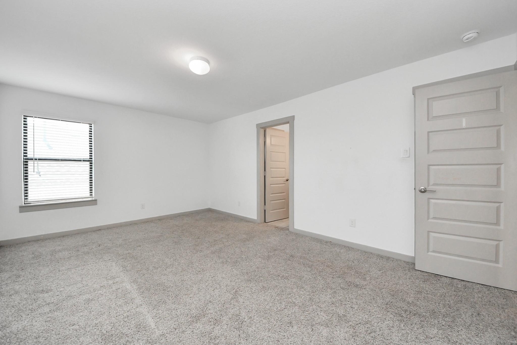 1567 Harvest Vine Court - Photo 44