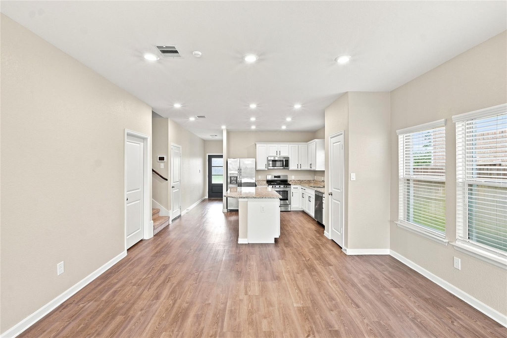 32311 Melbrooke Drive - Photo 9