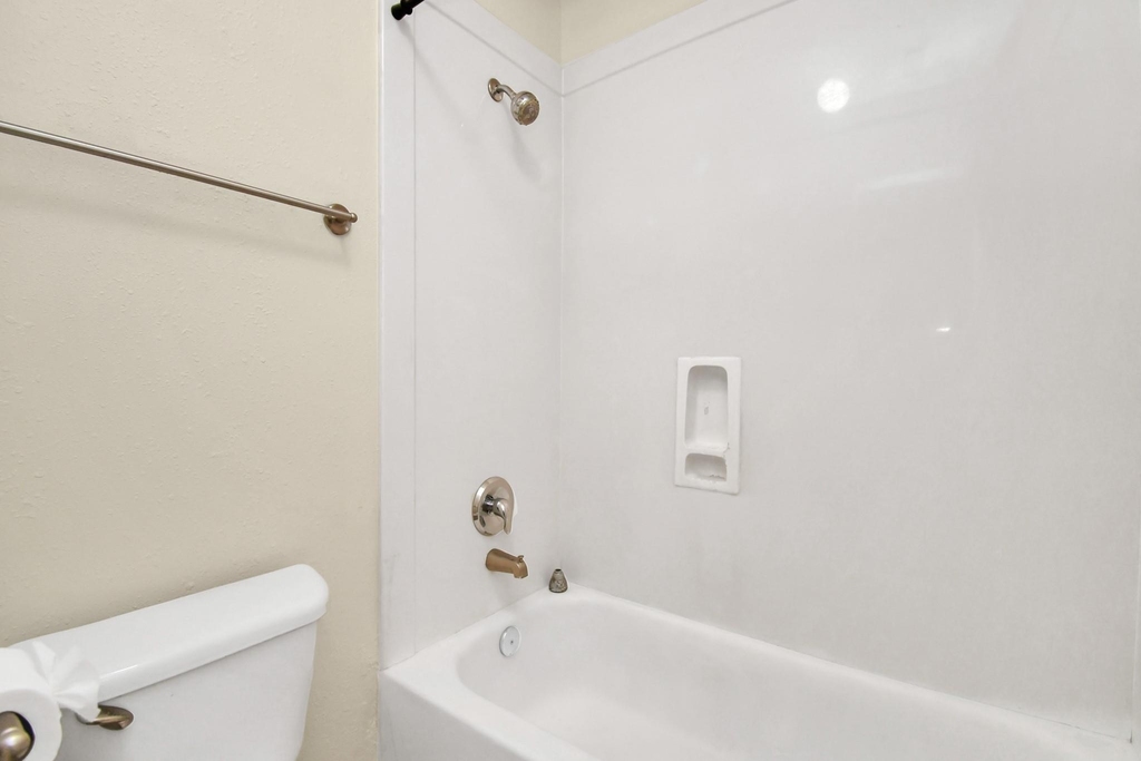 19139 Mission Manor Lane - Photo 16