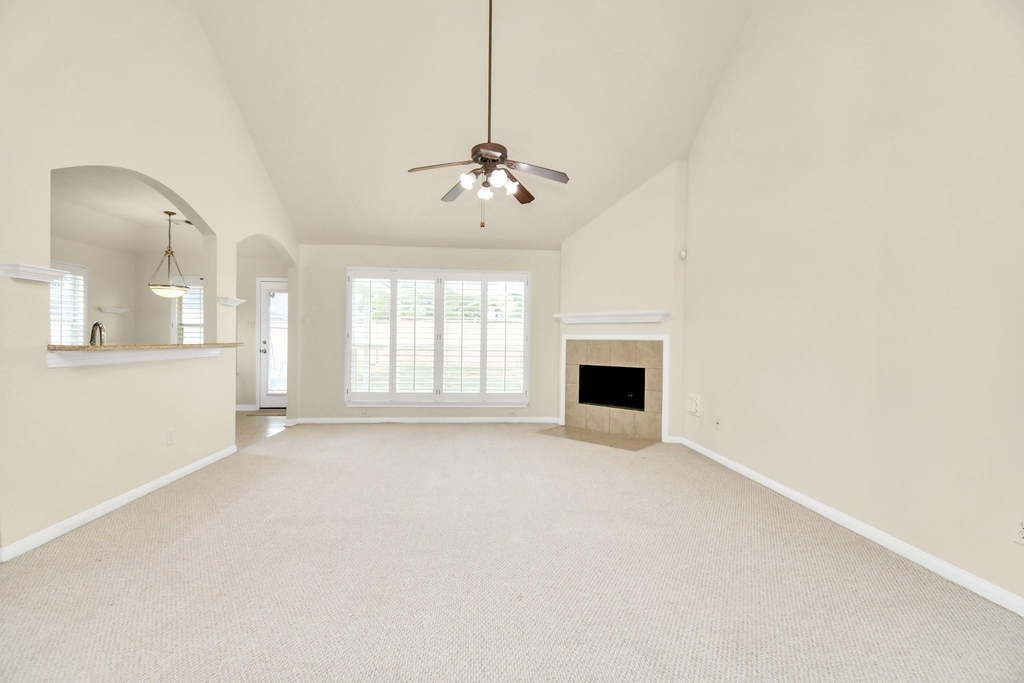 19139 Mission Manor Lane - Photo 4