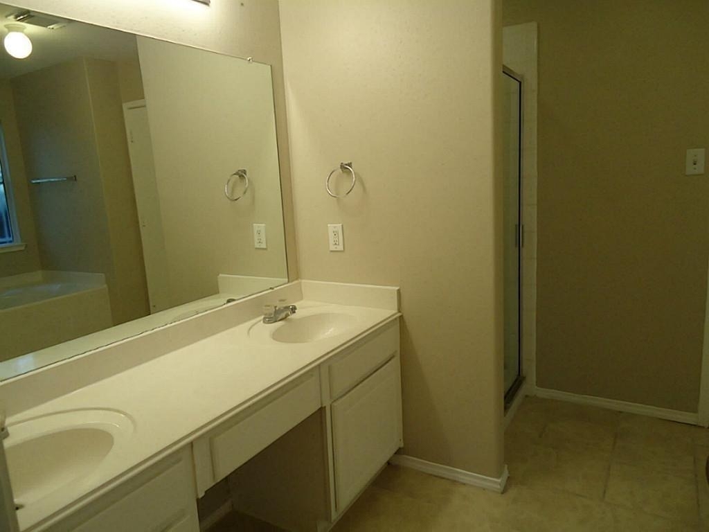 11047 Knobbley Oak Court - Photo 24