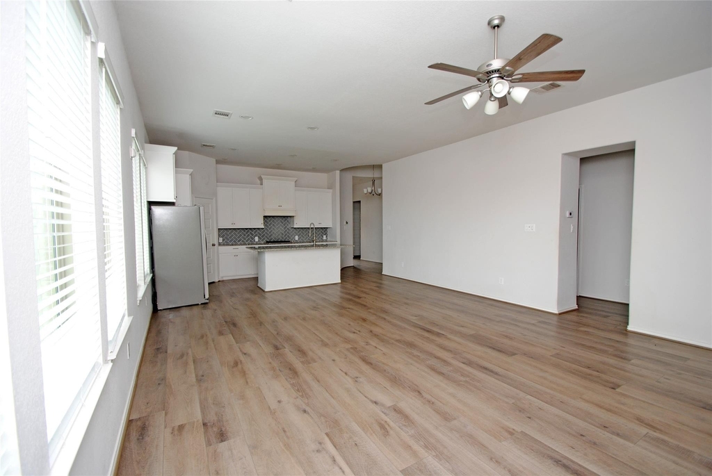 24978 Tidmor Lane - Photo 13