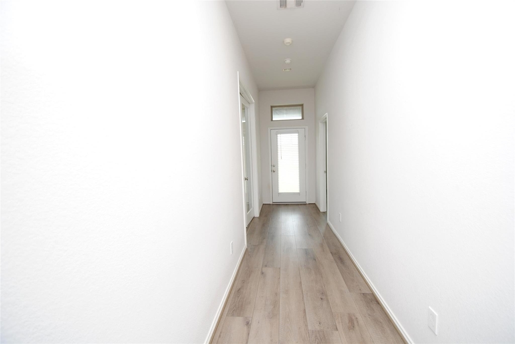 24978 Tidmor Lane - Photo 8