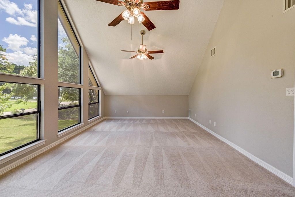 10045 Valley Drive S - Photo 38