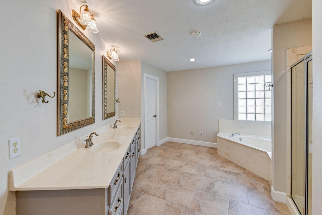 10045 Valley Drive S - Photo 25