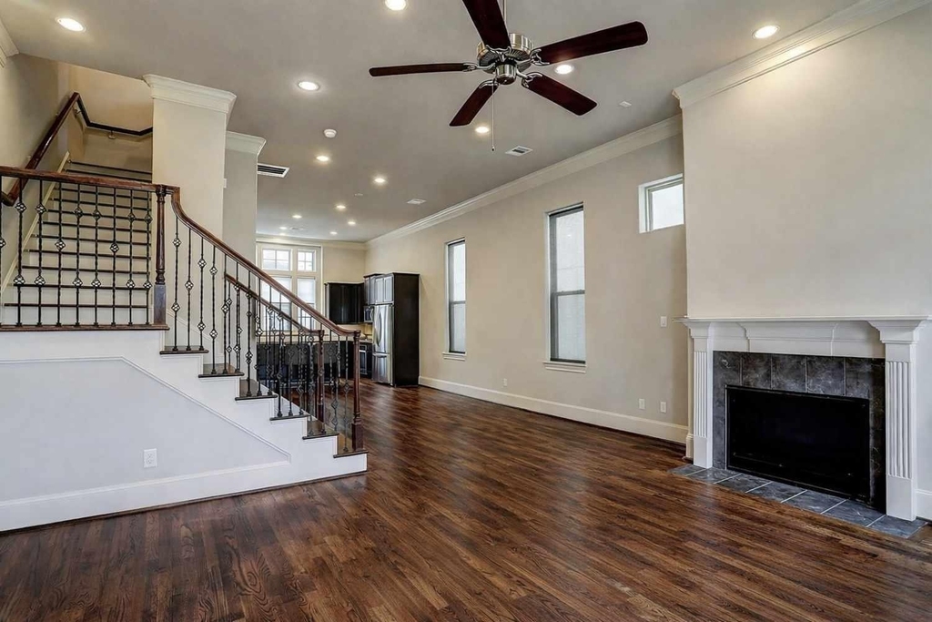 10912 Wrenwood Park - Photo 8