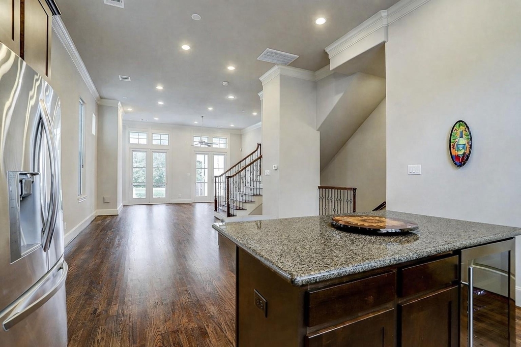 10912 Wrenwood Park - Photo 12