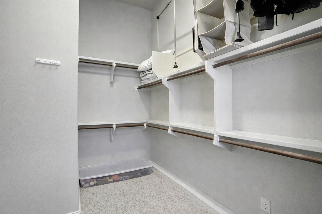 10912 Wrenwood Park - Photo 20